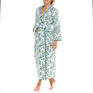 Heidi Carey Hydrangea Classic Cotton Robe with Scalloping & Pockets Medium